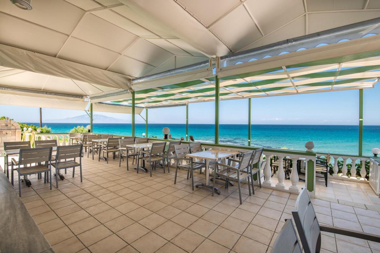 אמודי Achillion Apartments & Studios מראה חיצוני תמונה